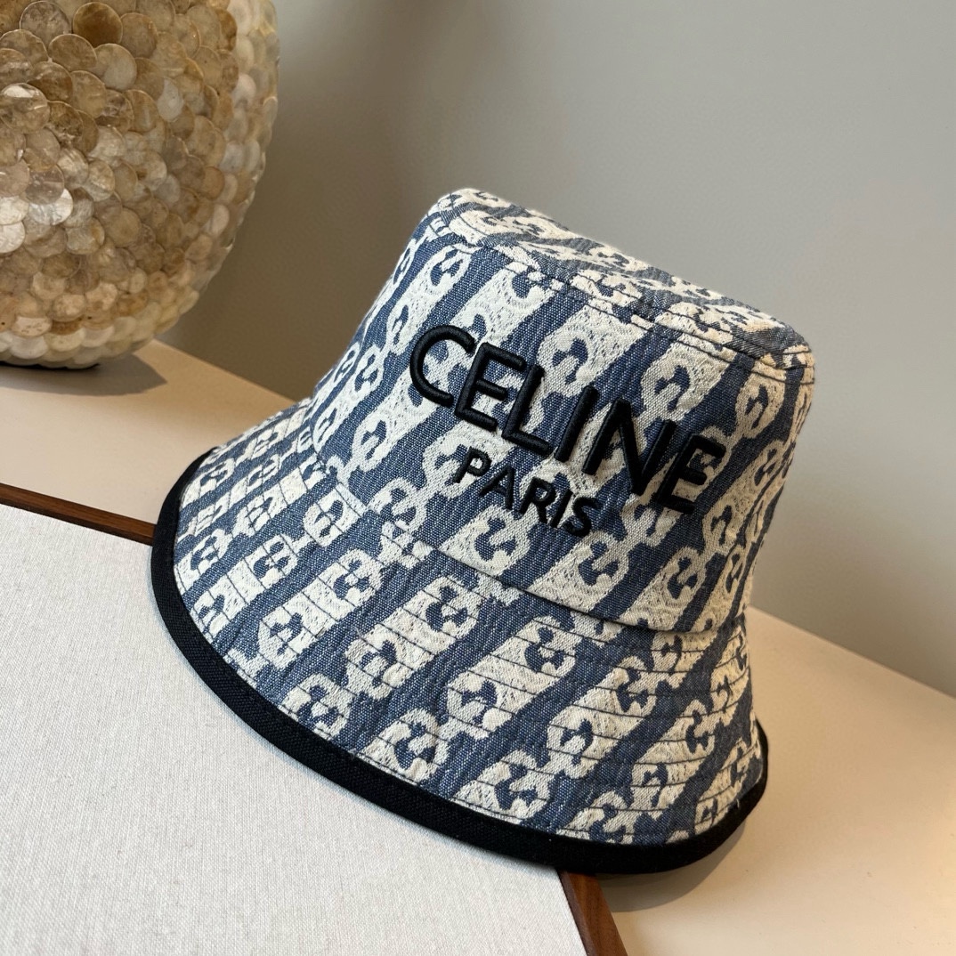 🆕

Celine赛琳新款渔夫帽, 头围57cm