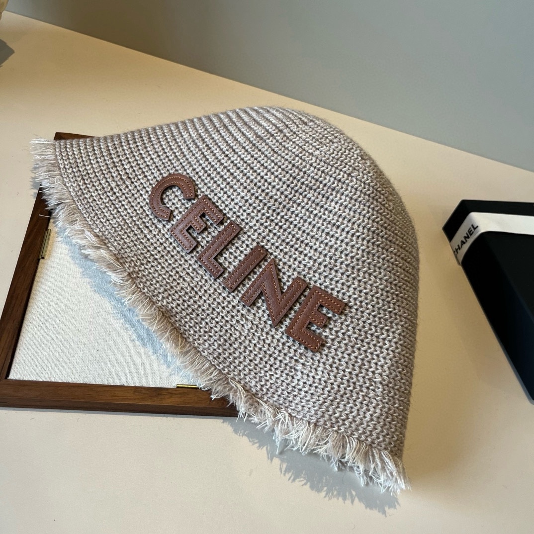 🆕

Celine赛琳新款渔夫帽，头围57cm