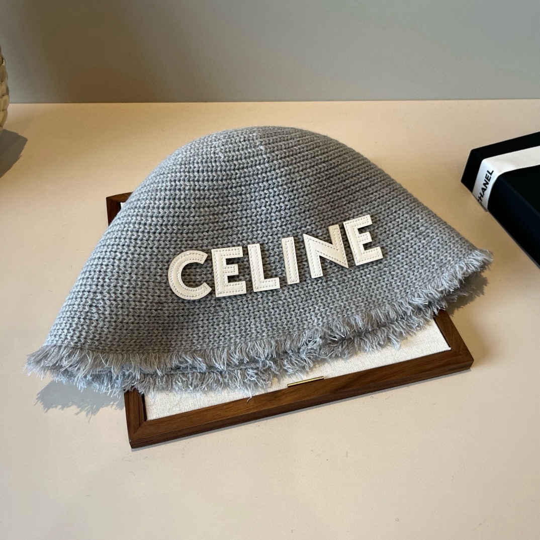 🆕

Celine赛琳新款渔夫帽，头围57cm