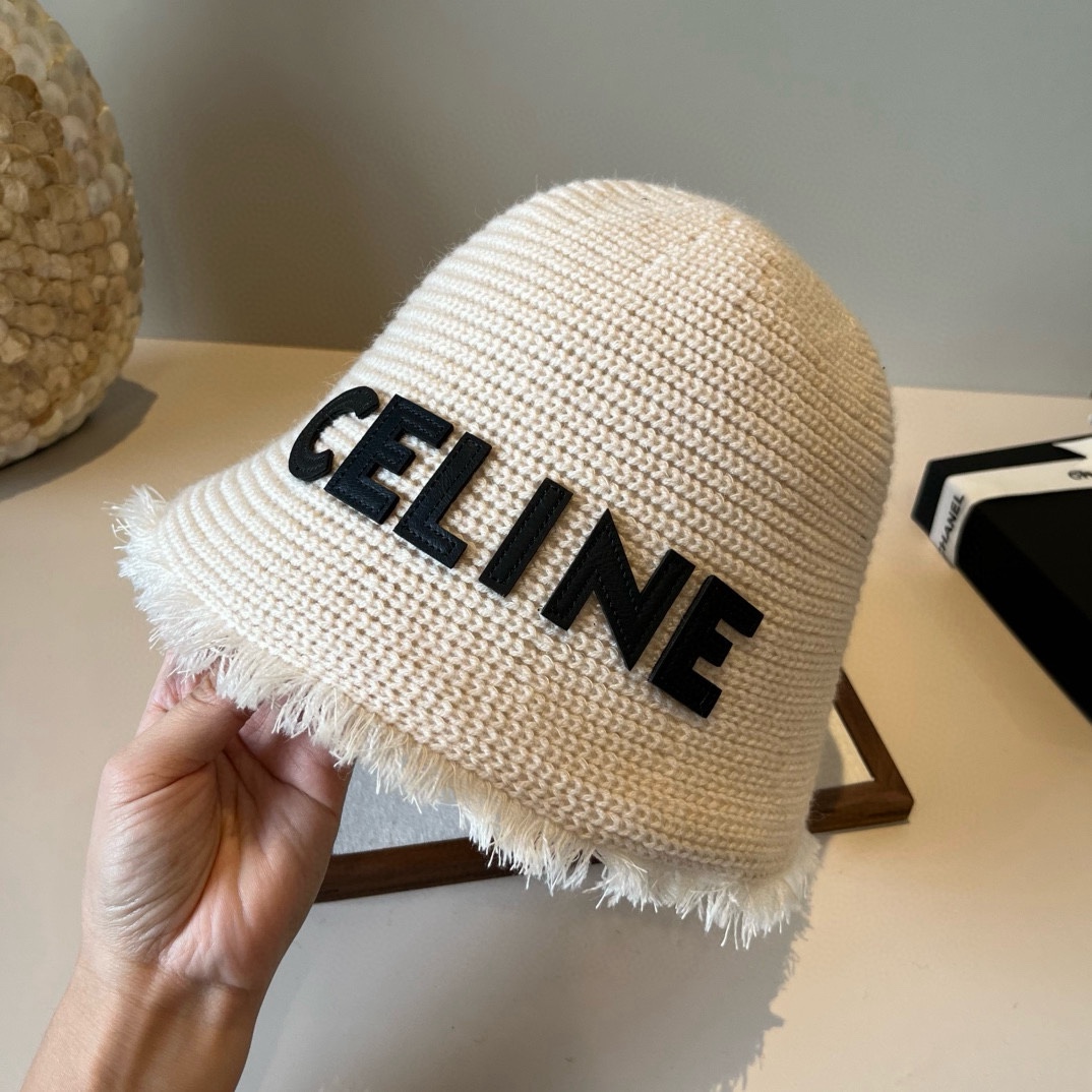 🆕

Celine赛琳新款渔夫帽，头围57cm