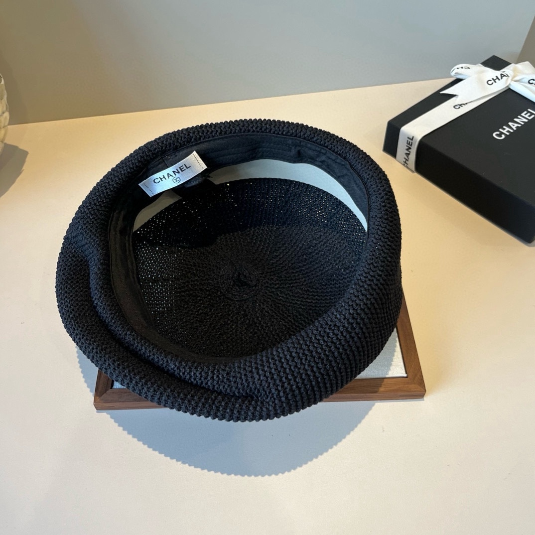 🆕

Chanel香奈儿新款贝雷帽