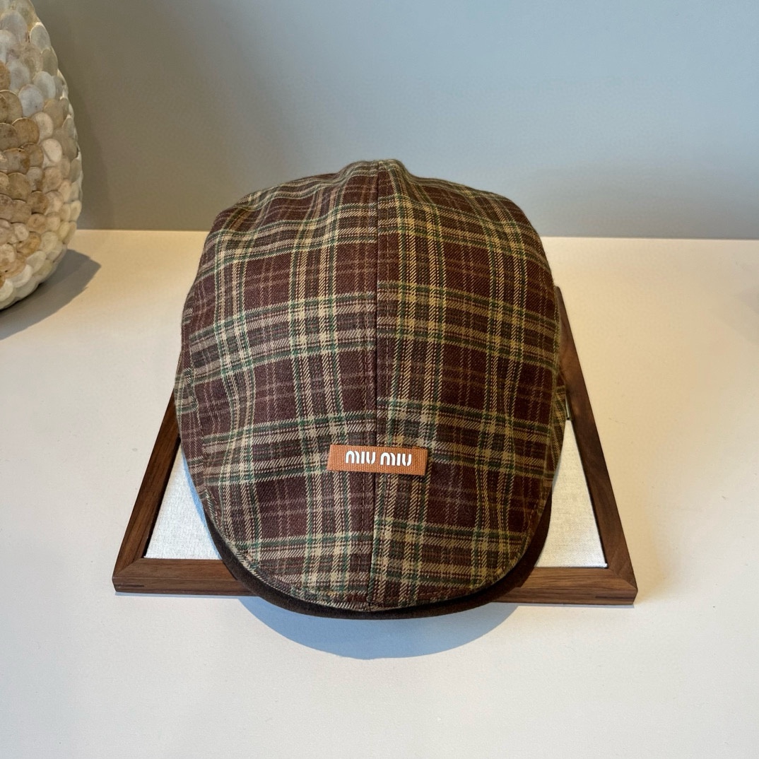 🆕

miumiu缪缪鸭舌前进帽，头围58cm