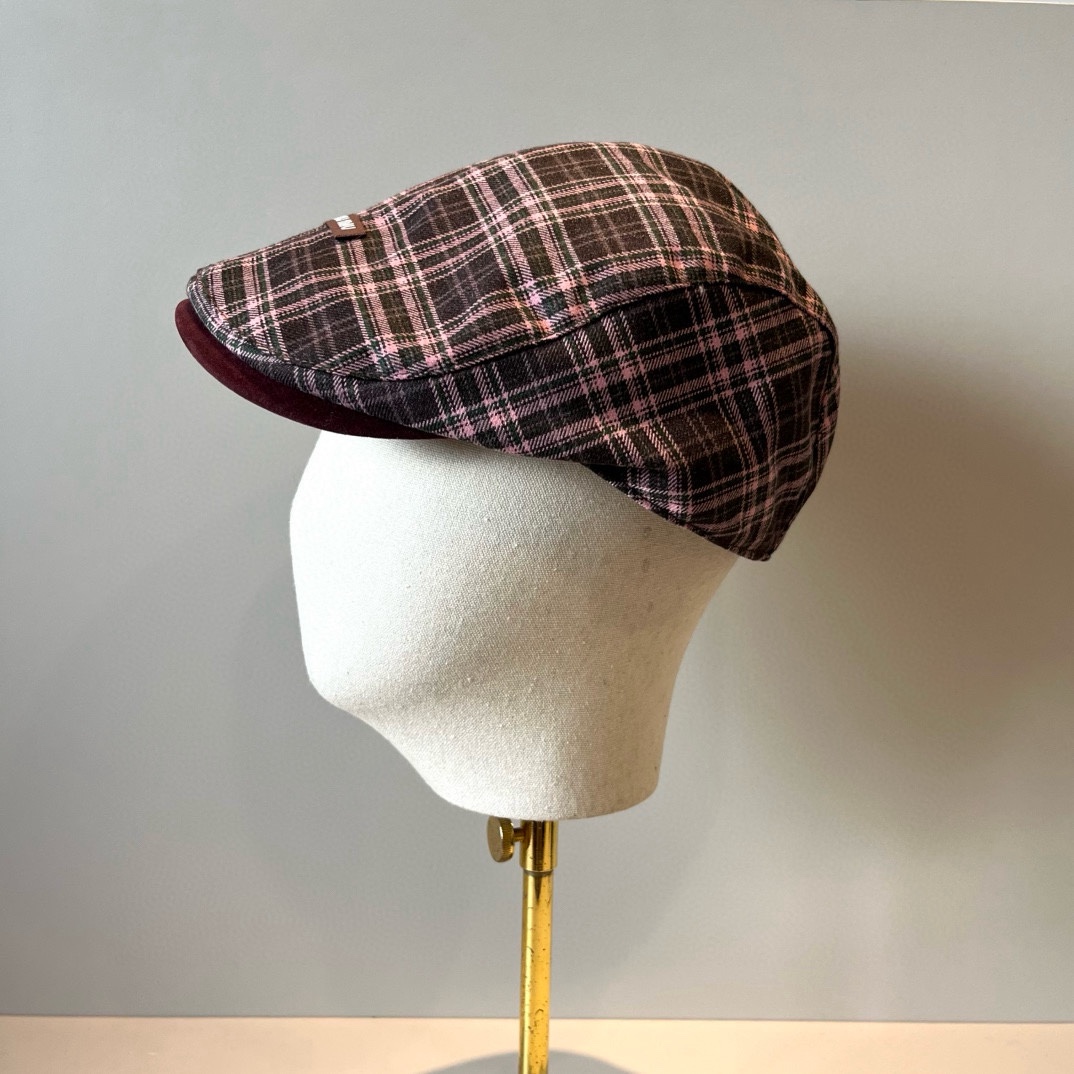 🆕

miumiu缪缪鸭舌前进帽，头围58cm