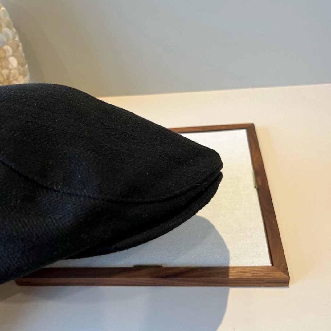 🆕
亚历山大王前进鸭舌帽，棉麻面料，轻盈百搭