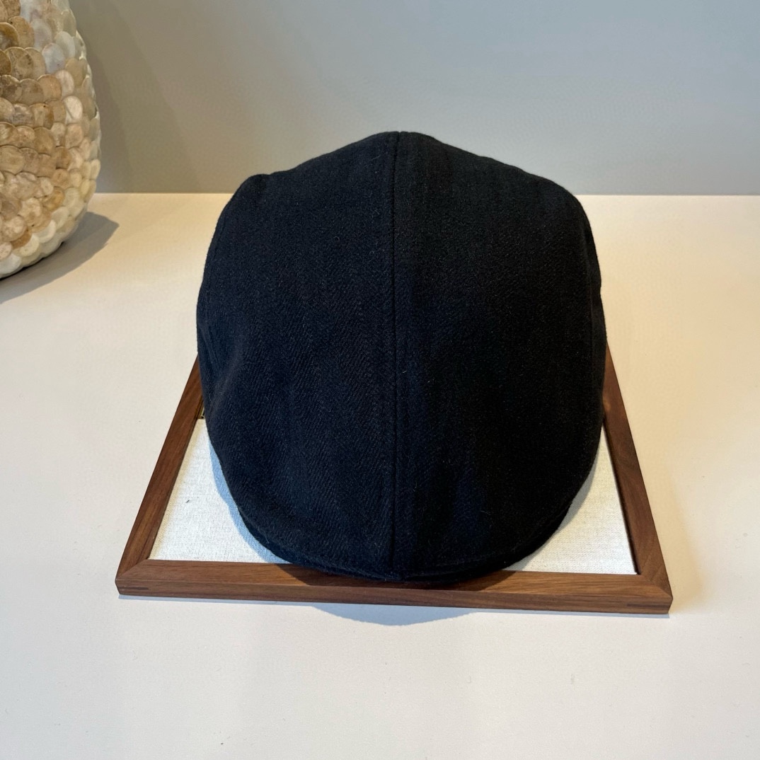 🆕
亚历山大王前进鸭舌帽，棉麻面料，轻盈百搭