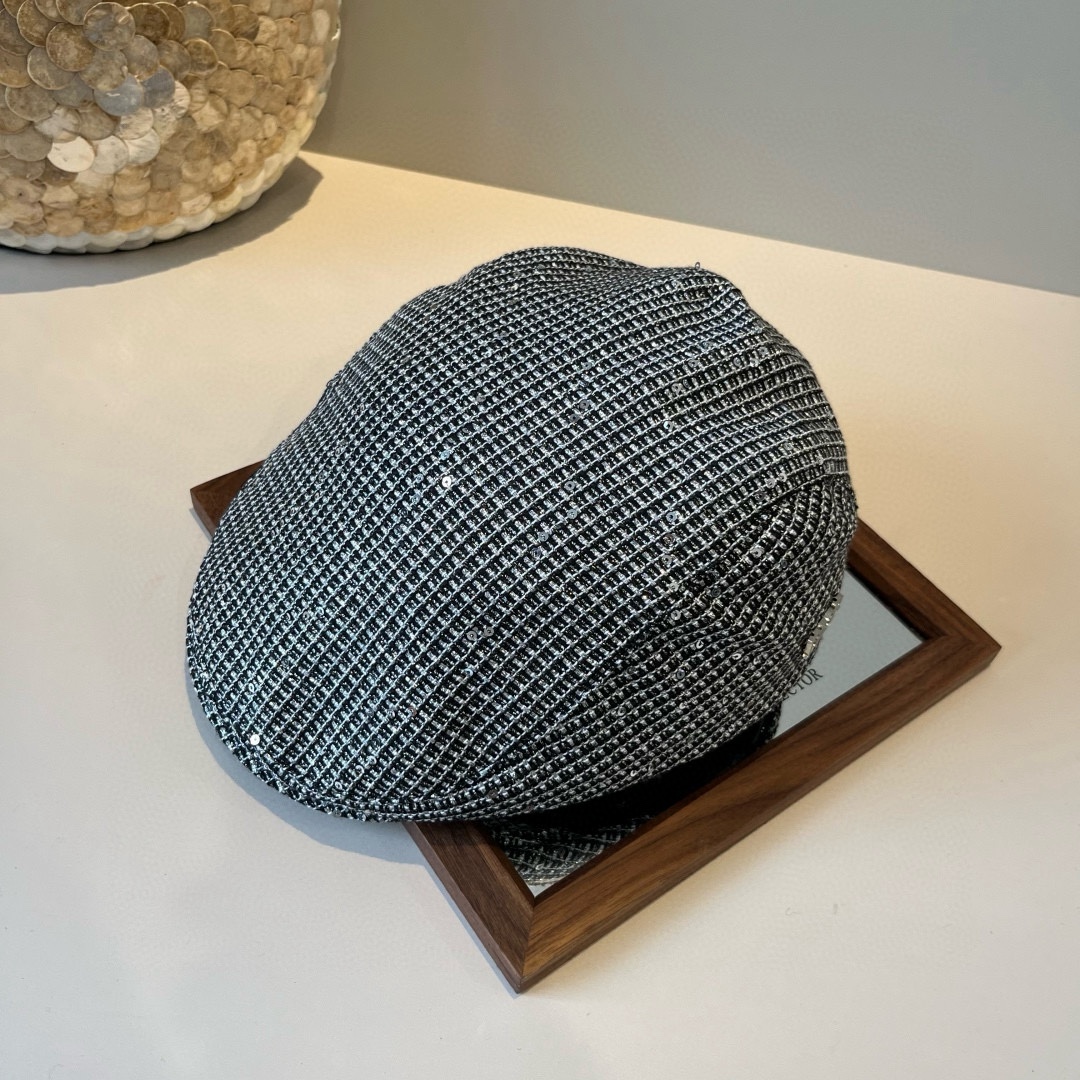 🆕

Dior新款前进帽，闪片前进帽，春秋新款，头围57cm