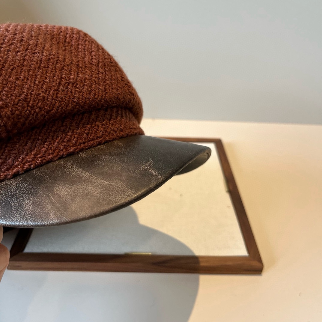 🆕

Gucci古奇新款鸭舌画家帽，头围57cm