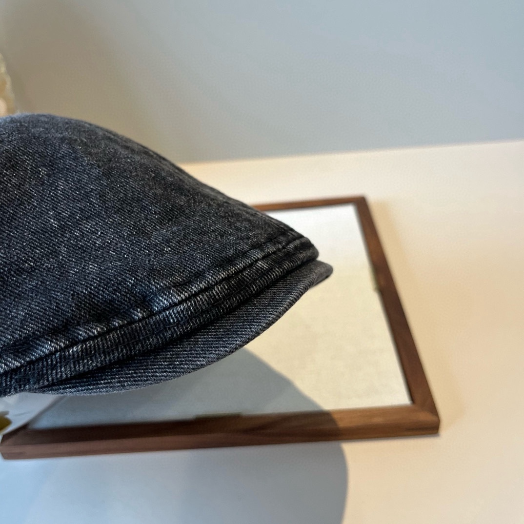 🆕

巴宝莉新款鸭舌前进帽，头围58cm