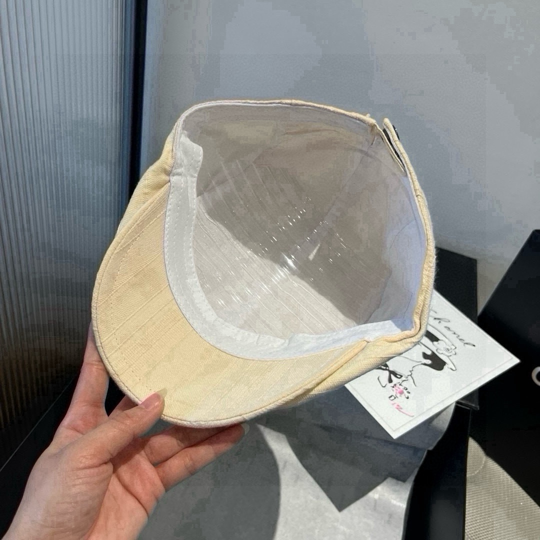 🆕
亚历山大王前进鸭舌帽，轻盈百搭