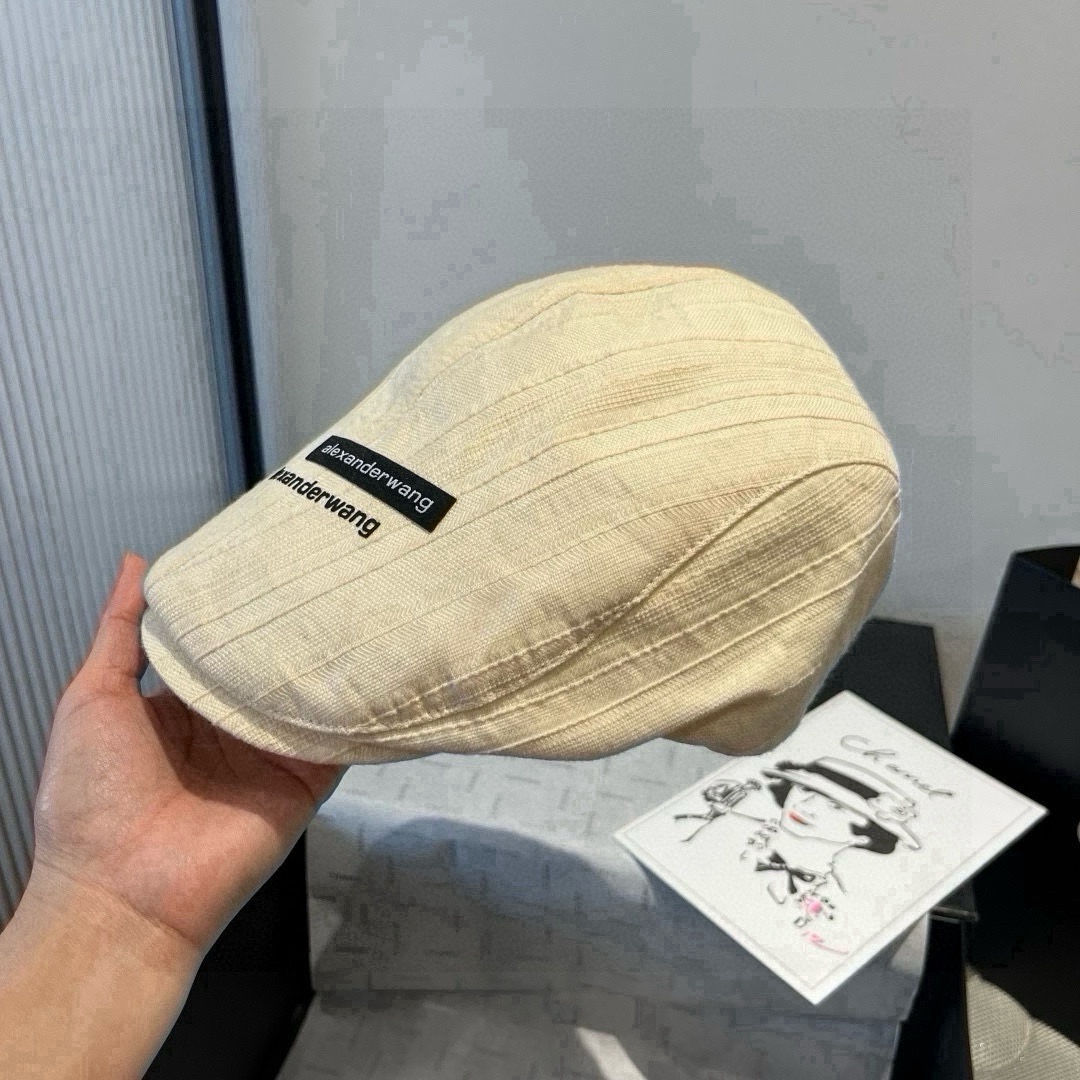 🆕
亚历山大王前进鸭舌帽，轻盈百搭