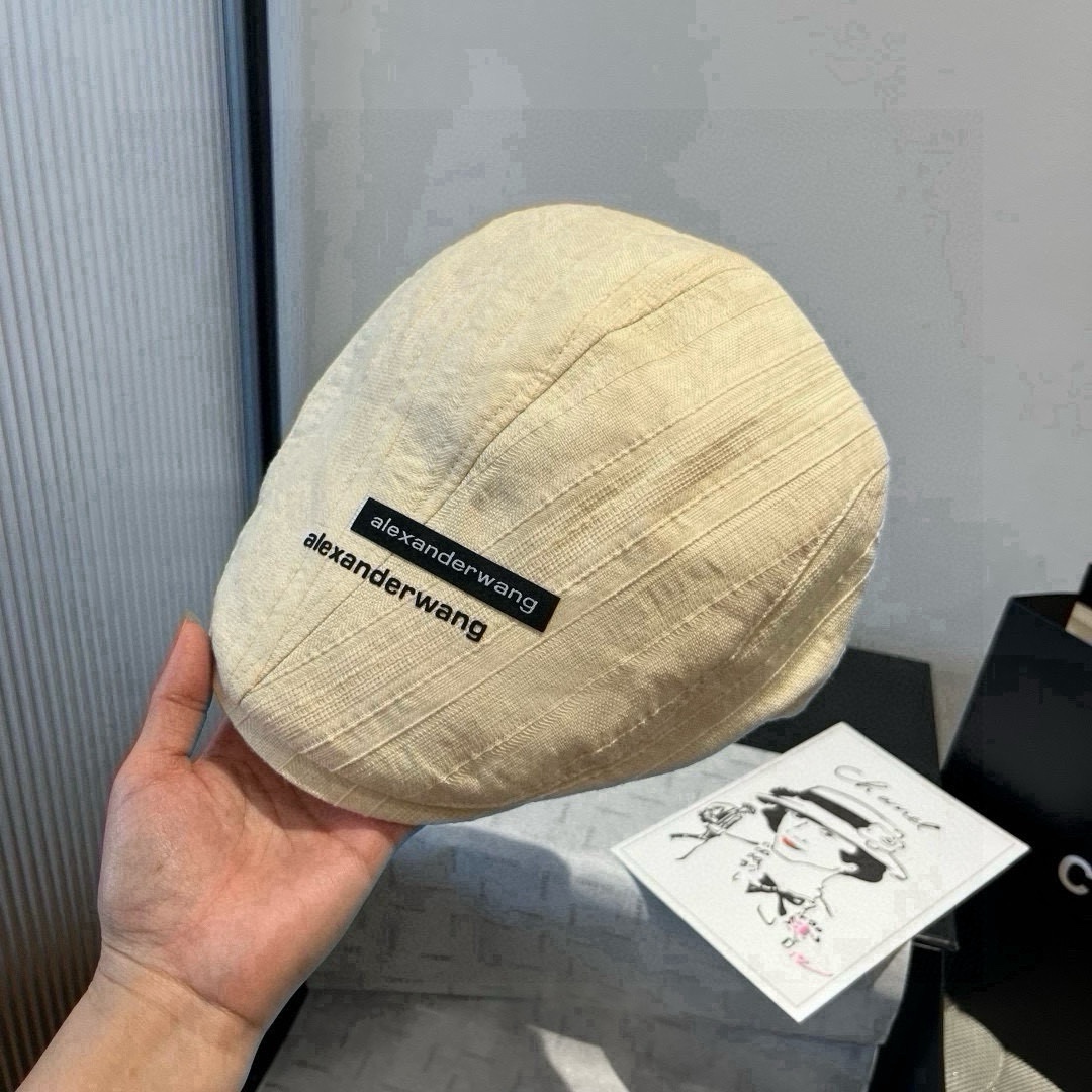 🆕
亚历山大王前进鸭舌帽，轻盈百搭