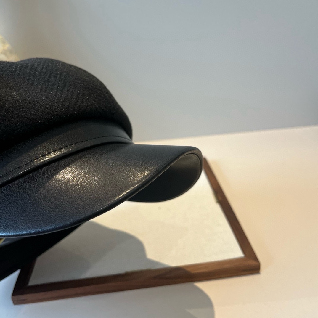 🆕
2024爱马仕HERMES毛呢新款鸭舌画家帽，头围57cm