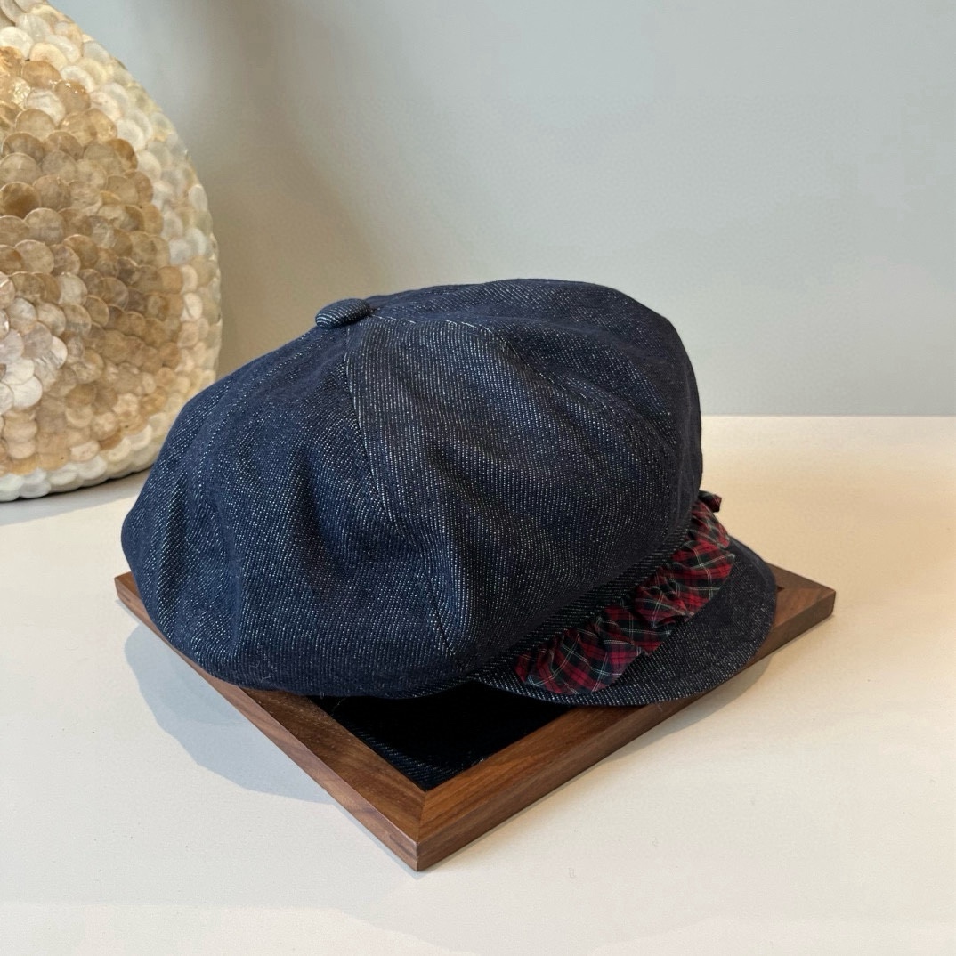 🆕

miumiu缪缪新款鸭舌军帽，高级定制，头围57cm