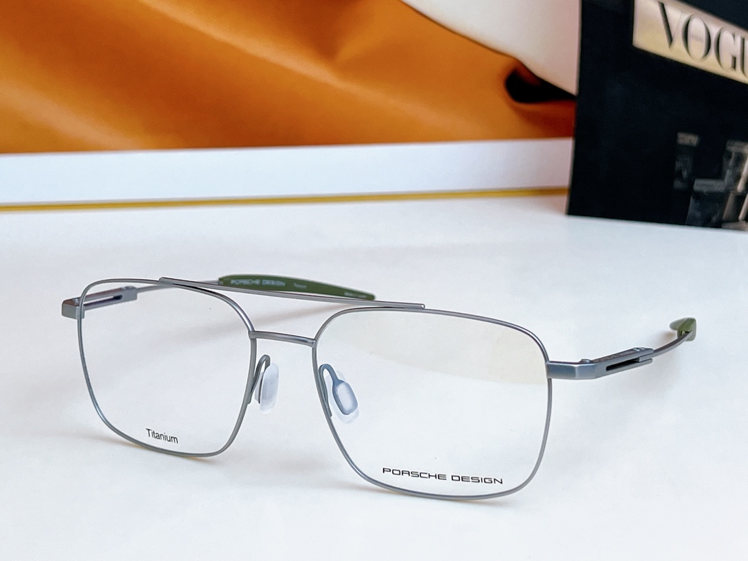  纯钛 Titanium 
Porsche Design
MODEL：P'8780
SIZE：58口18