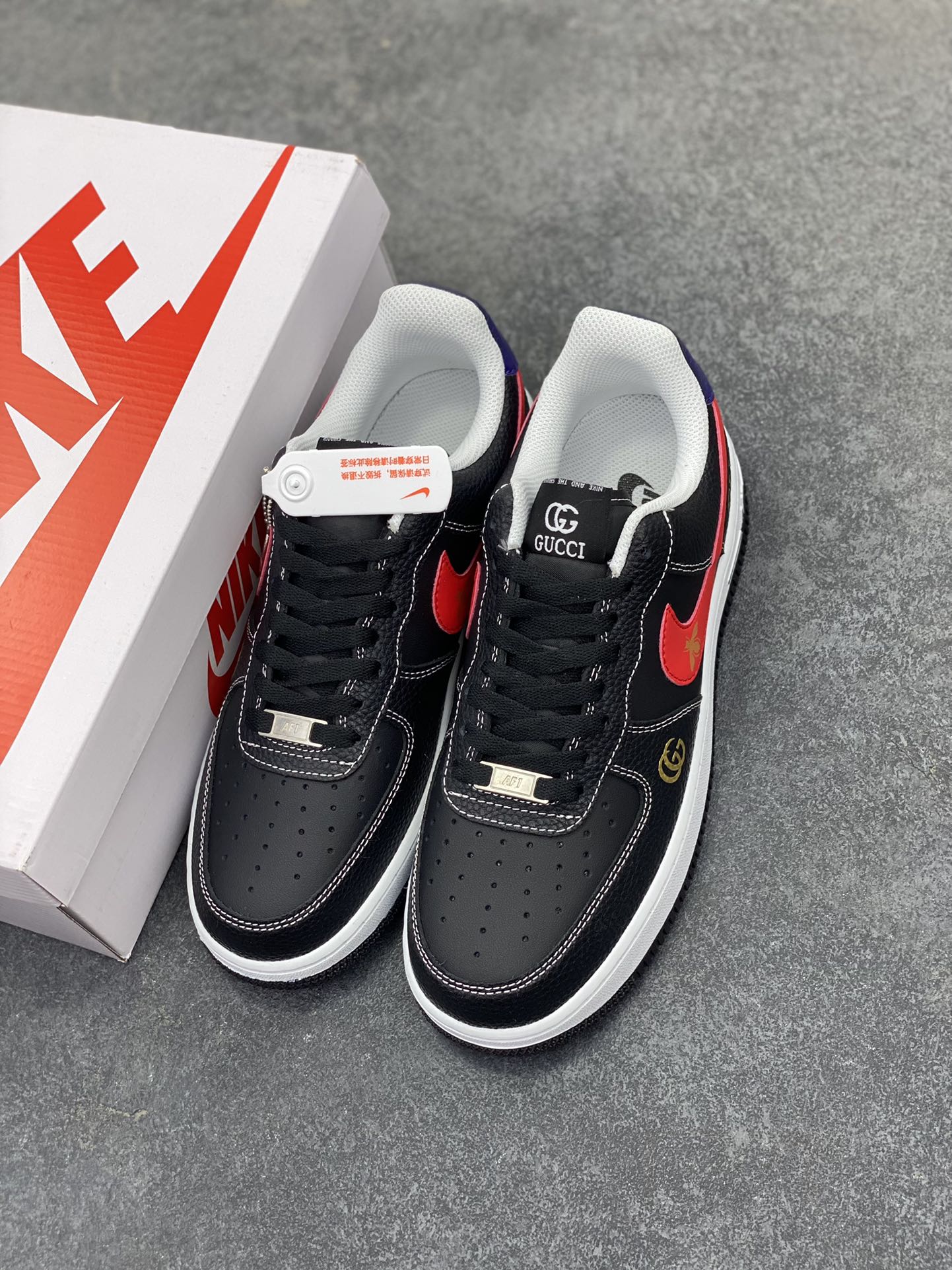 图片[8]-NIke Air Force 1 \’07 Low “古驰联名——黑红勾”空军一号 低帮 运动鞋 休闲鞋 折边针车 工艺难度大 原楦头原纸板 原装鞋盒 定制五金配件 内置全掌气垫 原厂鞋底 货号：AH8462-001 尺码：36 36.5 37.5 38 38.5 39 40 40.5 41 42 42.5 43 44 44.5 45-选品中心