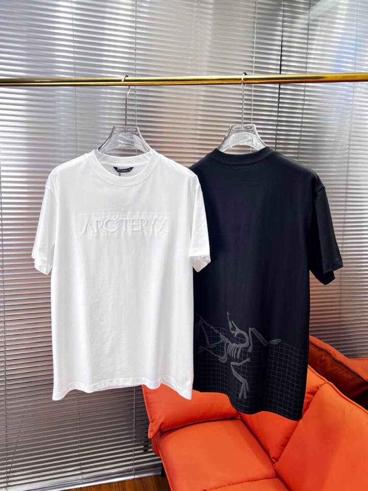  (Arcteryx）始祖鸟25ss新款短袖圆领T恤，男女同款情侣款，定制260克100％双纱纯棉面料·
