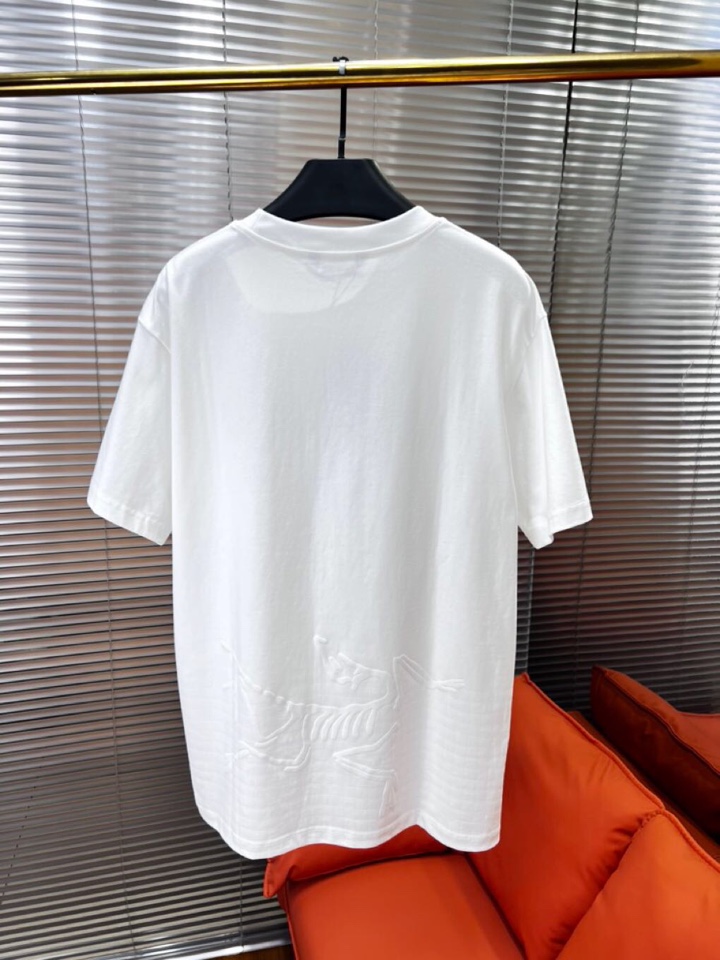  (Arcteryx）始祖鸟25ss新款短袖圆领T恤，男女同款情侣款，定制260克100％双纱纯棉面料·