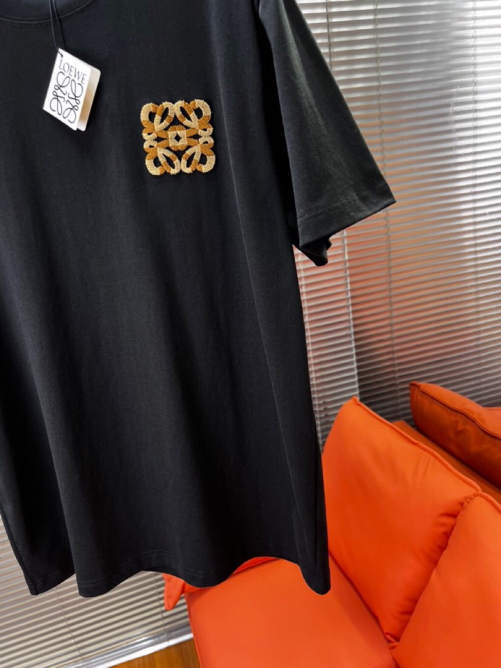  LOEWE 罗意威25ss新款短袖圆领T恤，男女同款情侣款，定制260克100％双纱纯棉面料·定染32