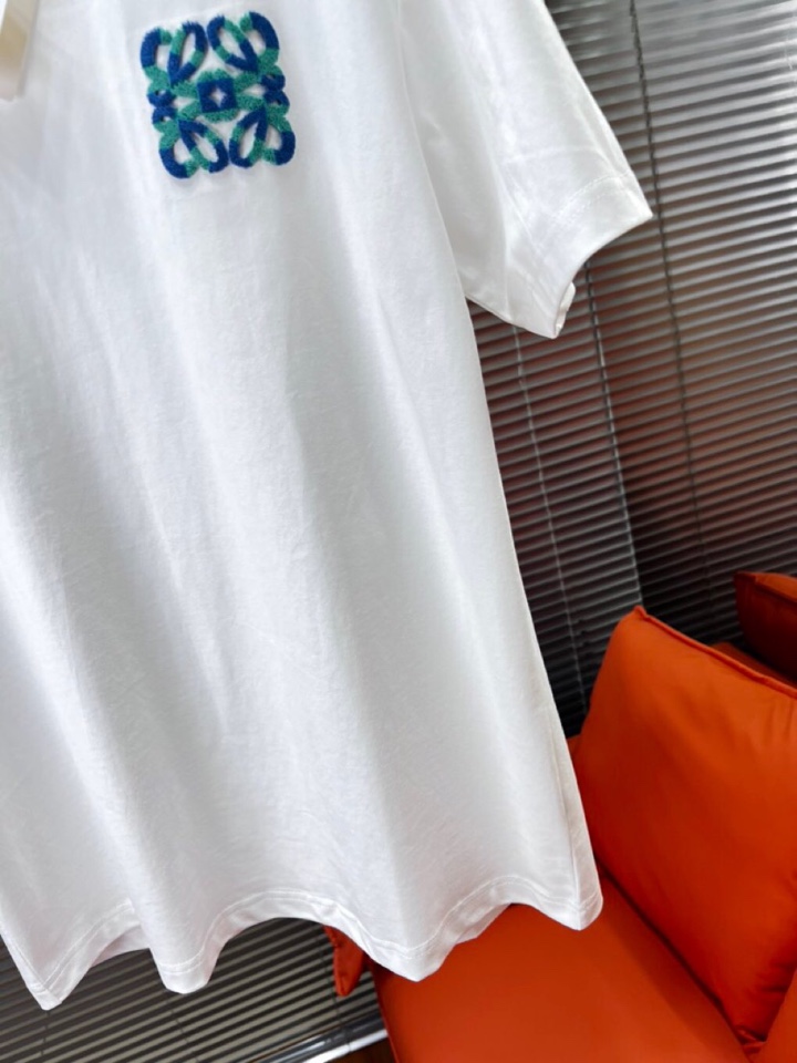  LOEWE 罗意威25ss新款短袖圆领T恤，男女同款情侣款，定制260克100％双纱纯棉面料·定染32