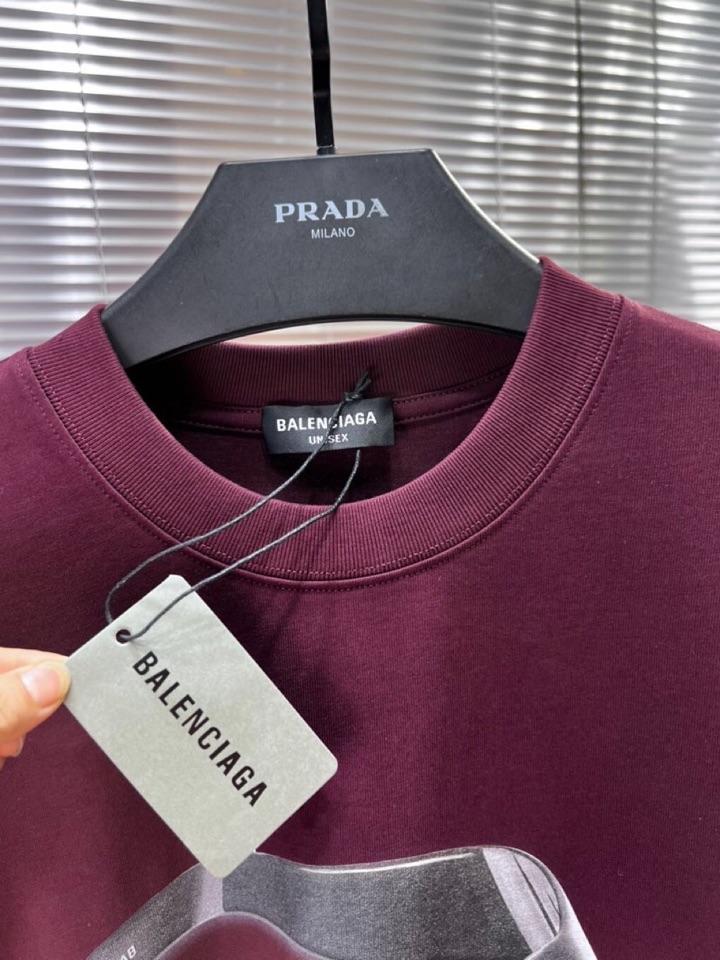  BALENCIAGA 巴黎世家25ss新款短袖圆领T恤，男女同款情侣款，定制260克100％双纱纯棉面