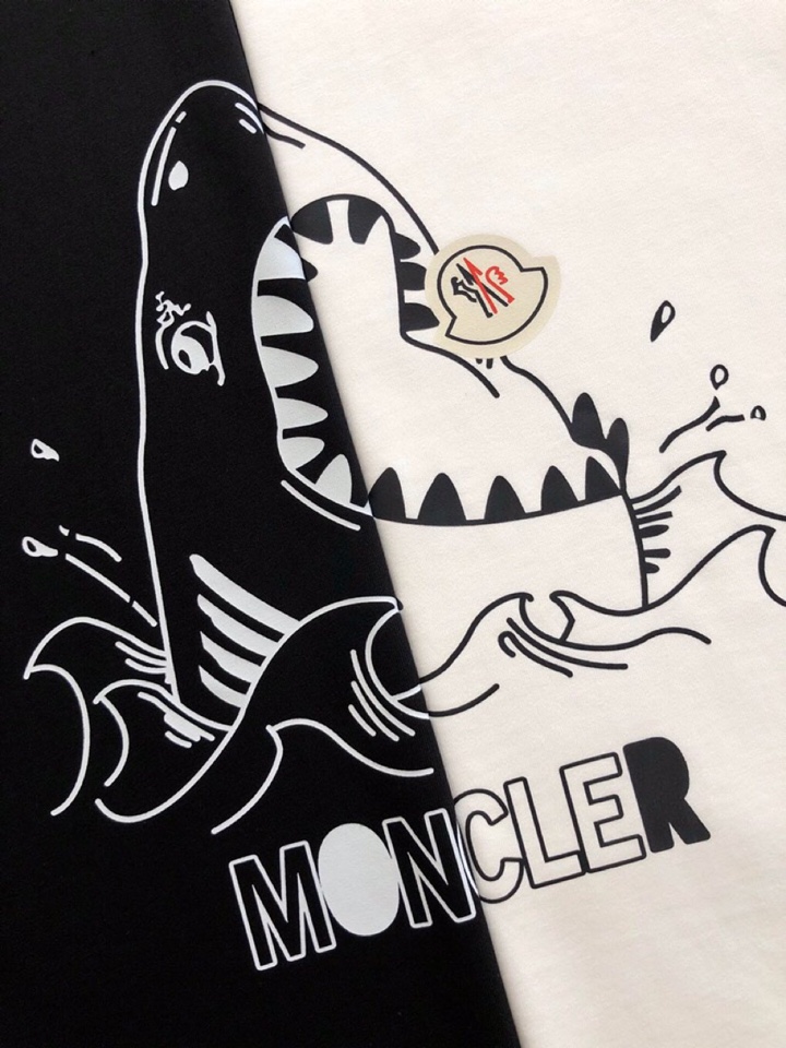  Moncler  蒙口顶级黑白字母贴鲨鱼短袖圆领T恤，精致工艺面料，顶级元素融合打造，经典短袖3标齐全