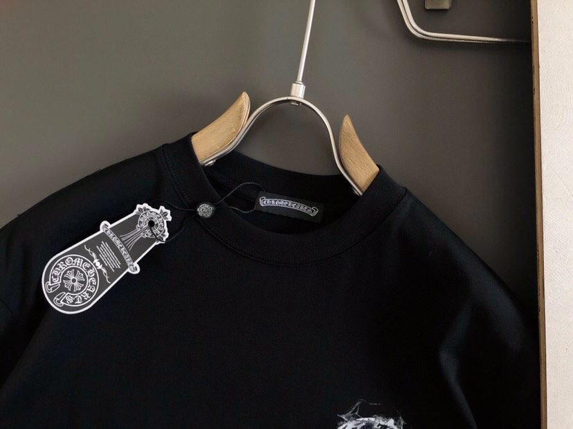  Chrome Hearts 克罗心25春夏顶级梵文刺绣经典短袖圆领T恤，精致工艺面料，顶级元素融合打造