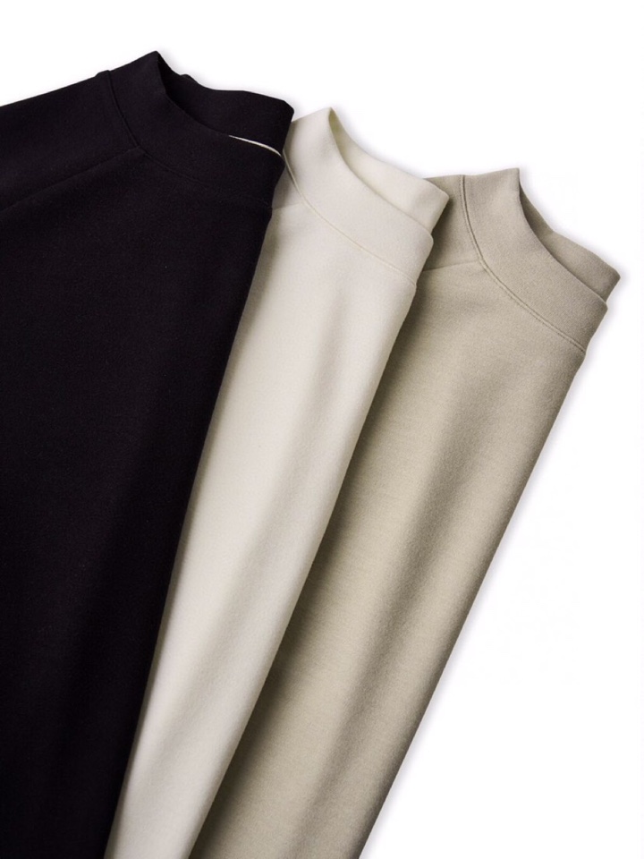  Ermenegildo Zegna 杰尼亚秋冬系列，插肩袖设计卫衣款圆领长袖T恤，320克重双面绒醋酸