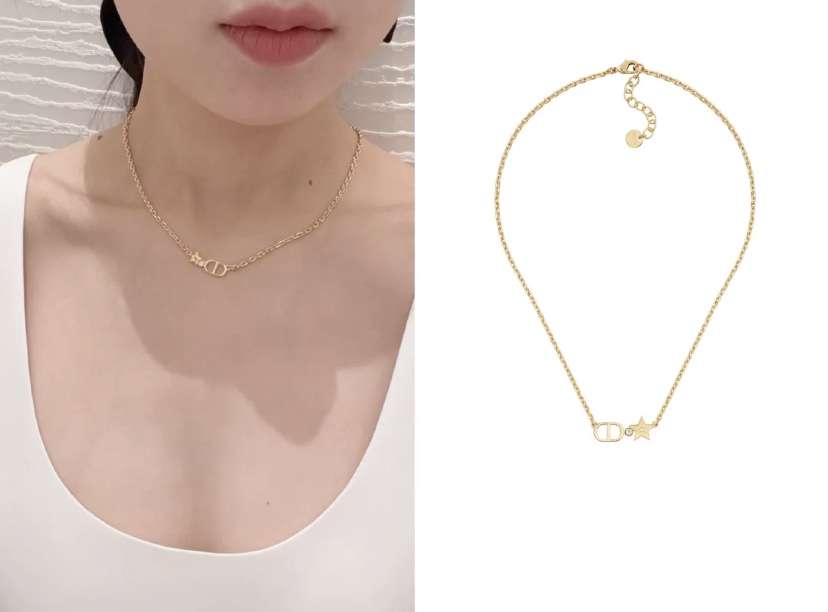 Dior CD Clover Pearl Pendant Necklace, Classic CD Letter Stitching Star 9 i1755669911 3901 5