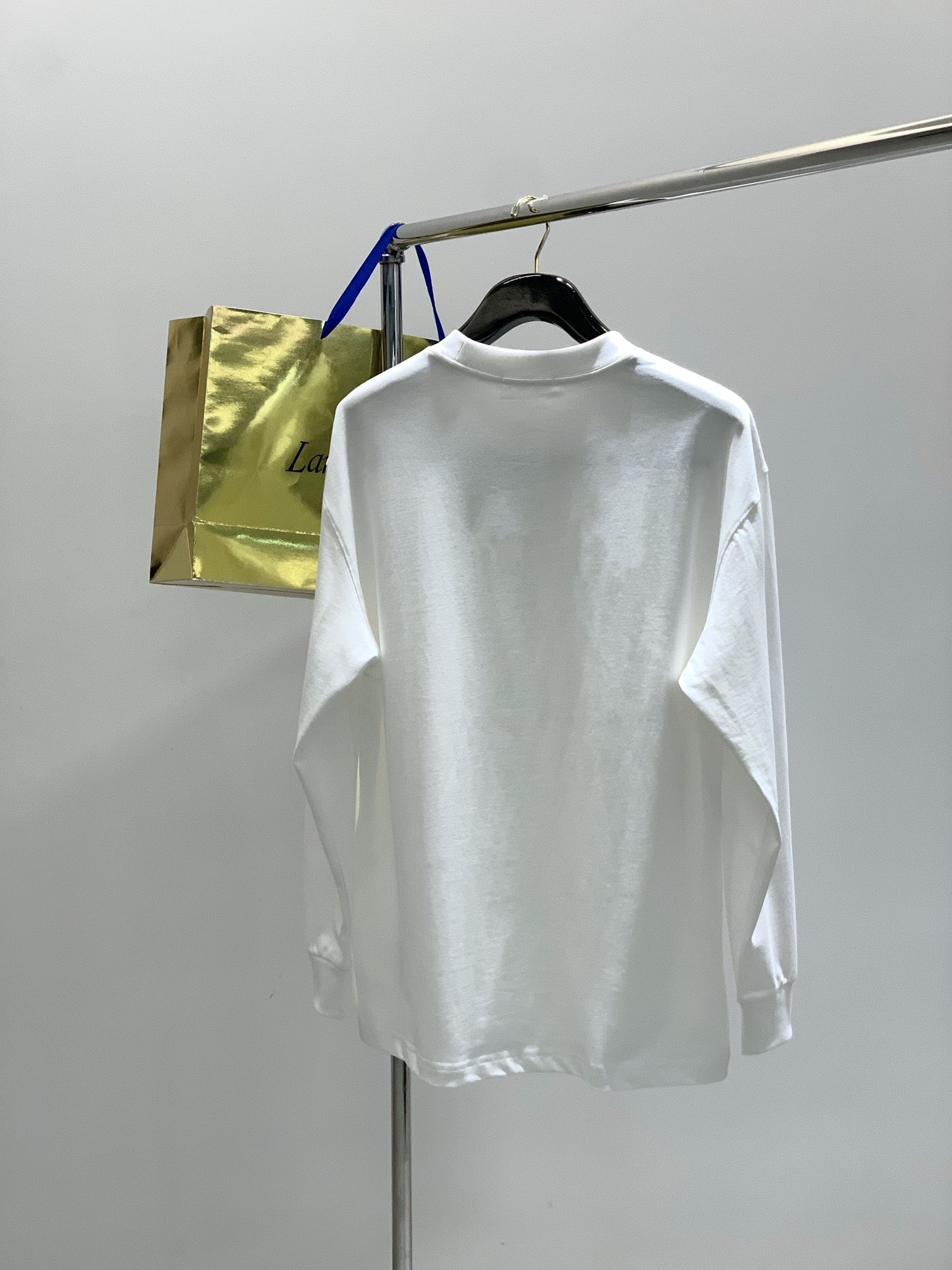 ，Alexander Wang 亚历山大·王，2025早秋新品，时尚休闲圆领长袖T恤，专柜同步有售，顶级