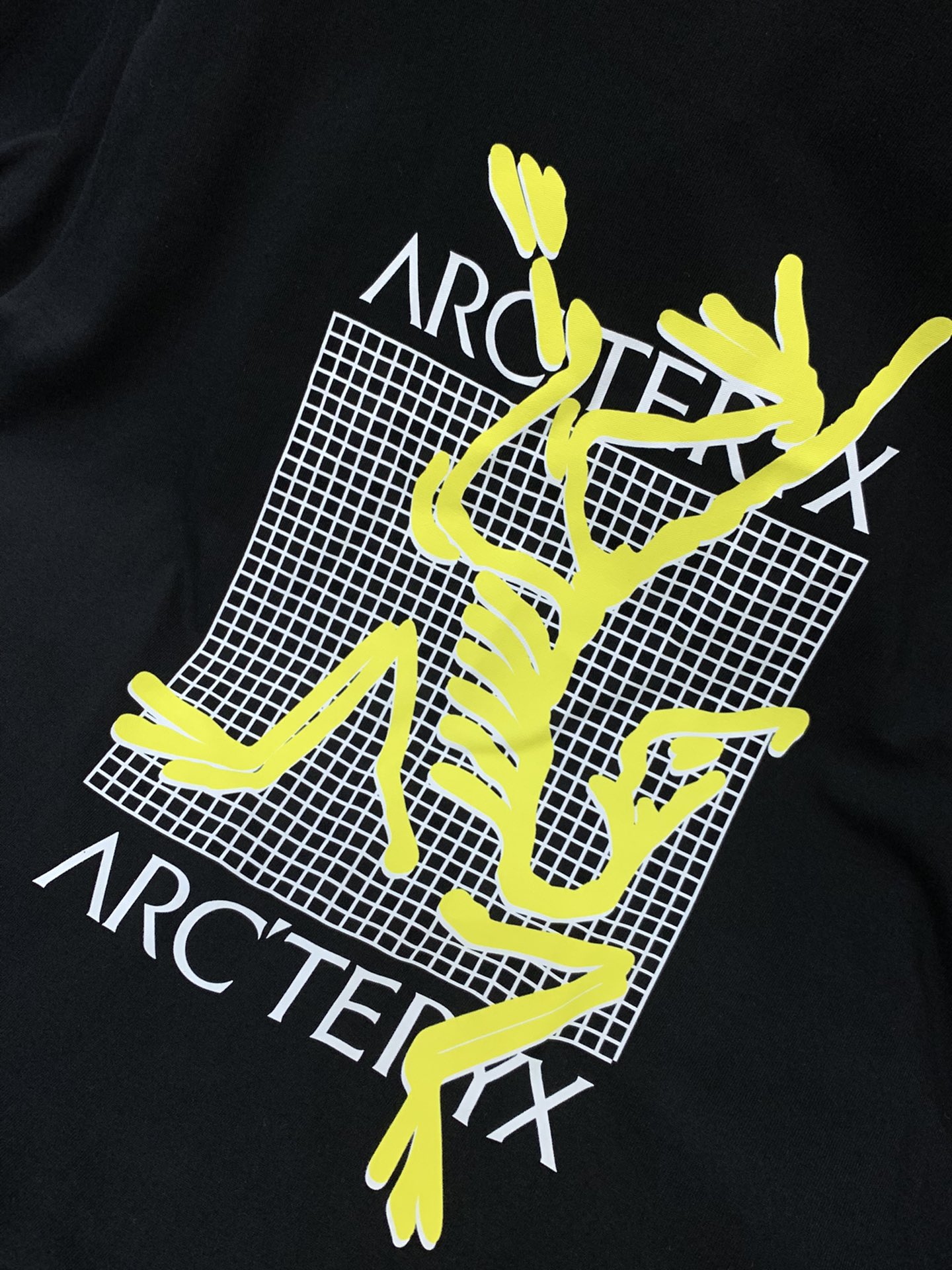 ，ARCTERYX 始祖鸟，2025早秋AW新品，时尚休闲圆领长袖T恤，专柜同步有售，原单狠货，进口原版