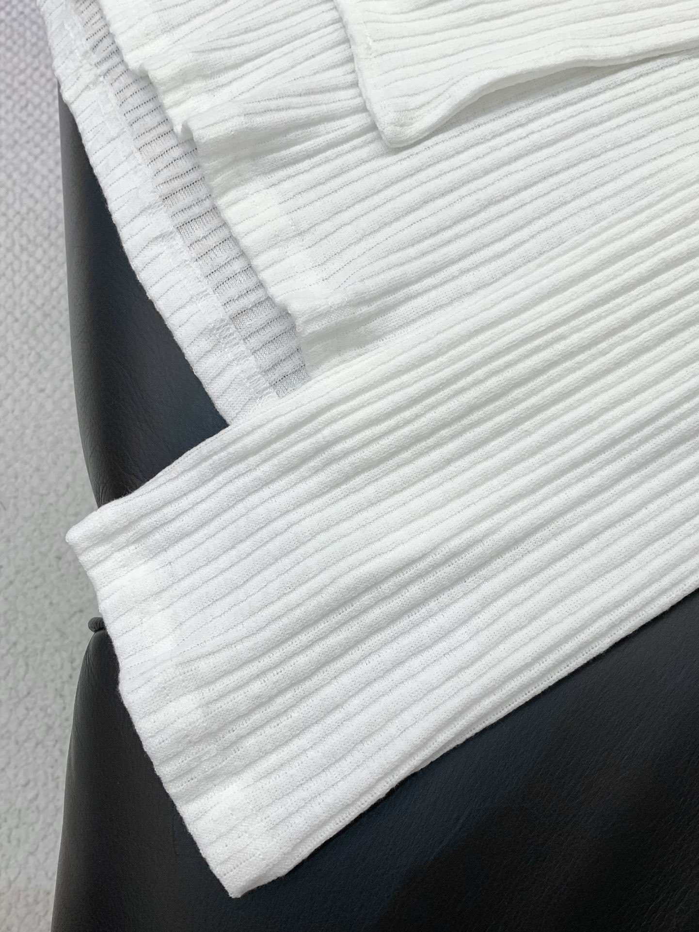 ，Maison Margiela马吉拉，2025早秋最新品，专柜同步有售，原单狠货，时尚休闲圆领长袖T恤