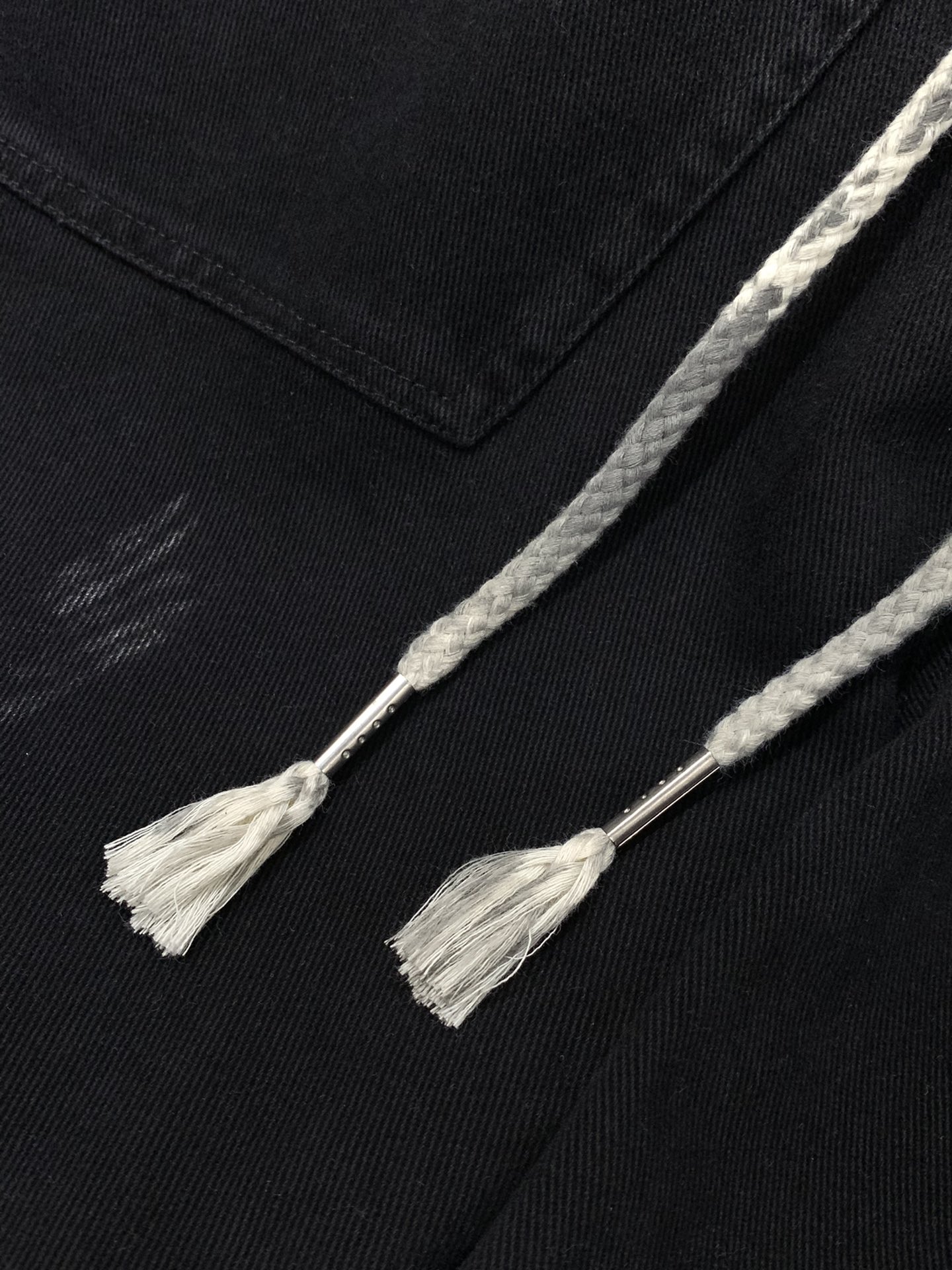 ，Loewe 罗意威，2025秋季最新款，时尚休闲裤，原单狠货，简约舒适，版型不挑人，采用进口原版面料，