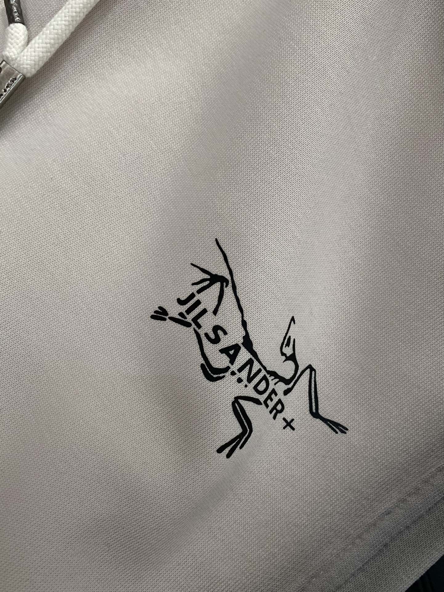 ，ARCTERYX 始祖鸟，2025秋季新品，时尚休闲裤，专柜同步有售，原单狠货，采用进口原版面料，顶级