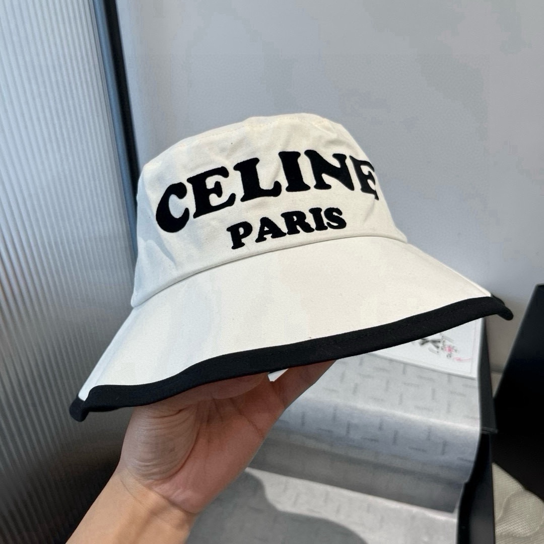 🆕

Celine赛琳新款渔夫帽，头围57cm