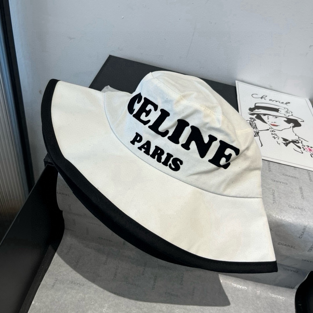 🆕

Celine赛琳新款渔夫帽，头围57cm