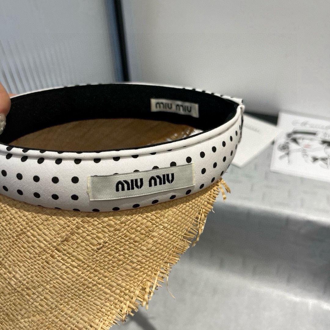 🆕

miumiu缪缪草帽，发箍遮阳帽
