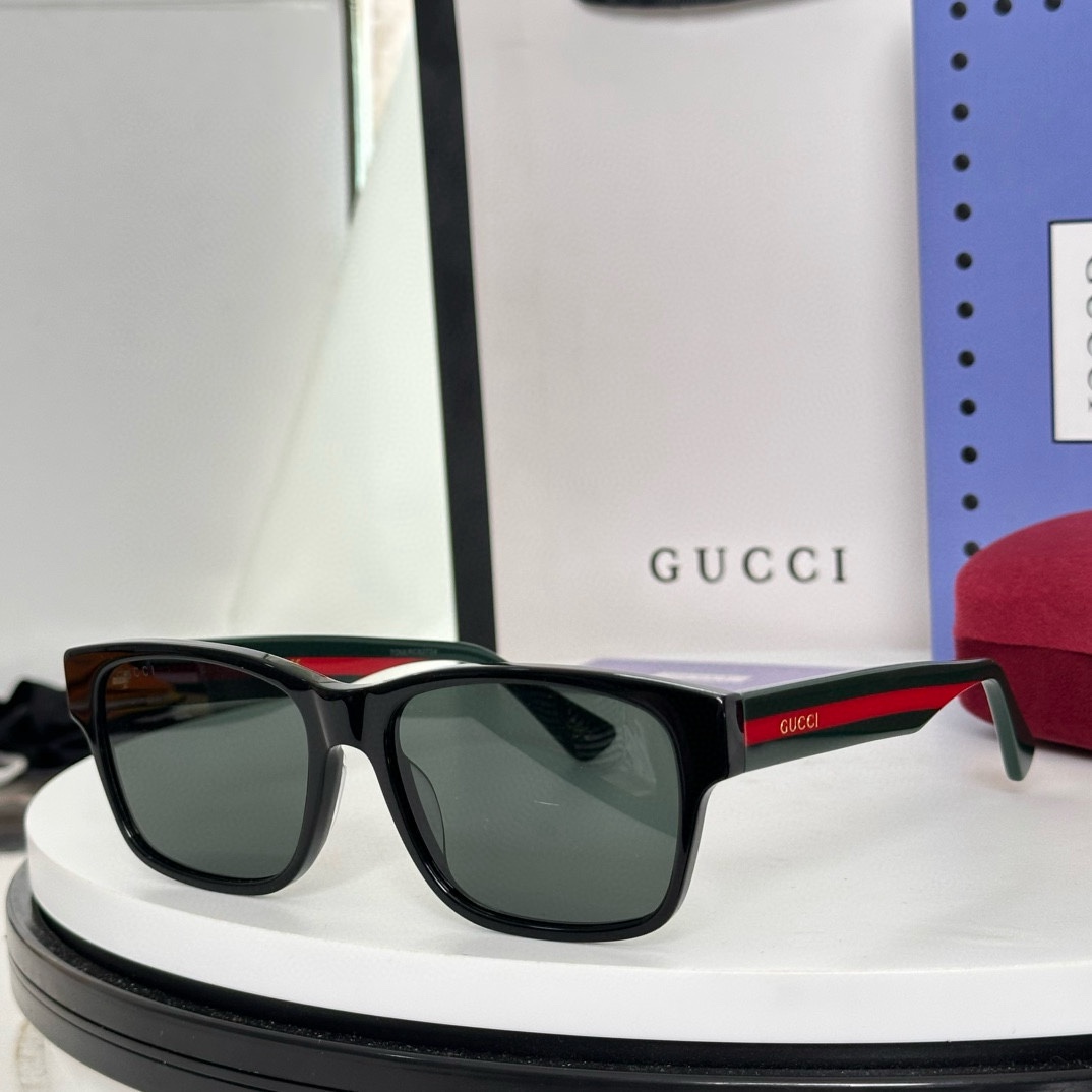  ‼️【GUCC*】古*驰 GG0340SA✨板材质感杂柔极具特色遮不住的迷人魅力  👀奢华优雅。精致的