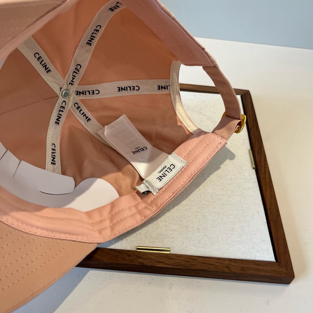 🆕

Celine赛琳新款鸭舌帽, 头围57cm