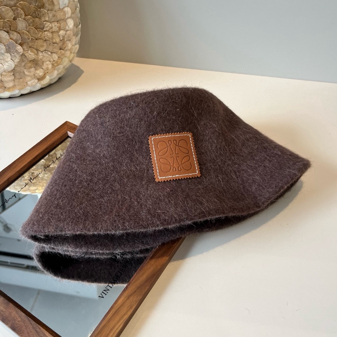 🆕

罗意威新款手抓渔夫帽，头围57cm