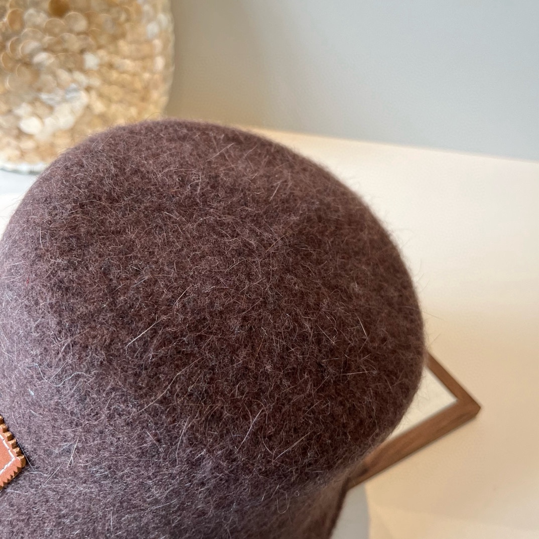 🆕

罗意威新款手抓渔夫帽，头围57cm