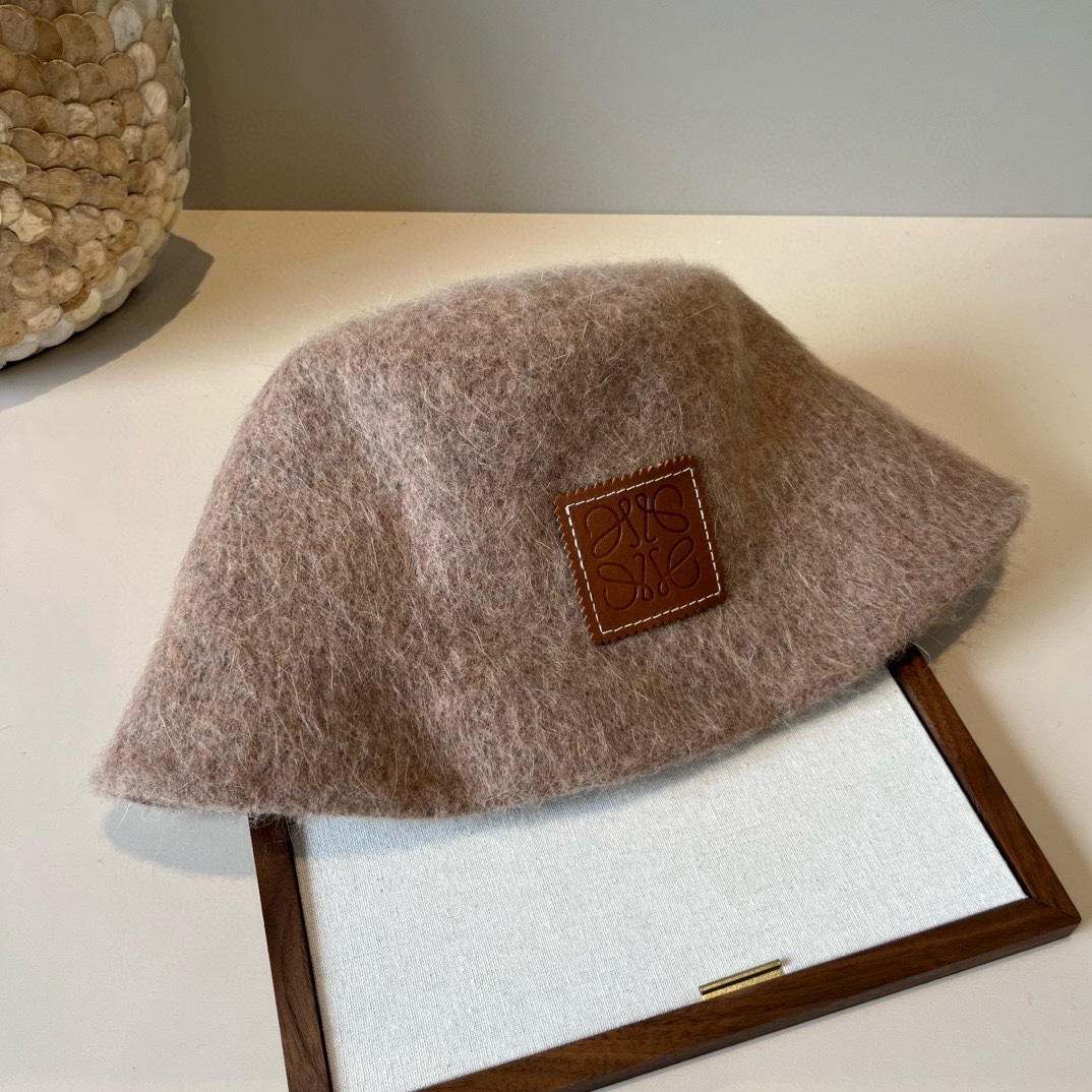 🆕

罗意威新款手抓渔夫帽，头围57cm