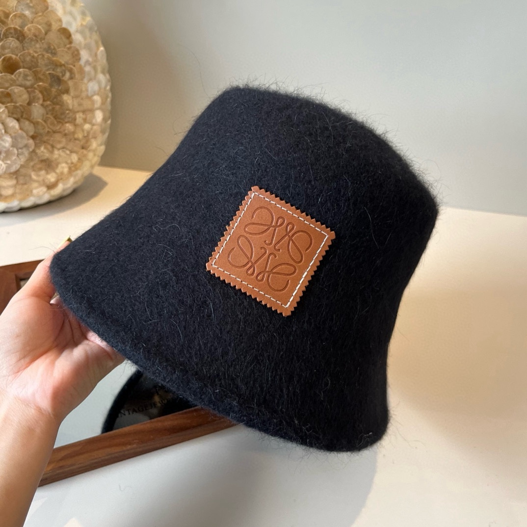 🆕

罗意威新款手抓渔夫帽，头围57cm