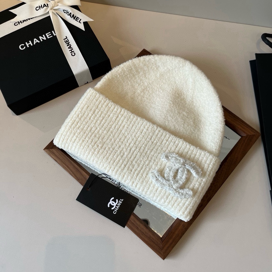 🆕

Chanel香奈儿针织毛线帽