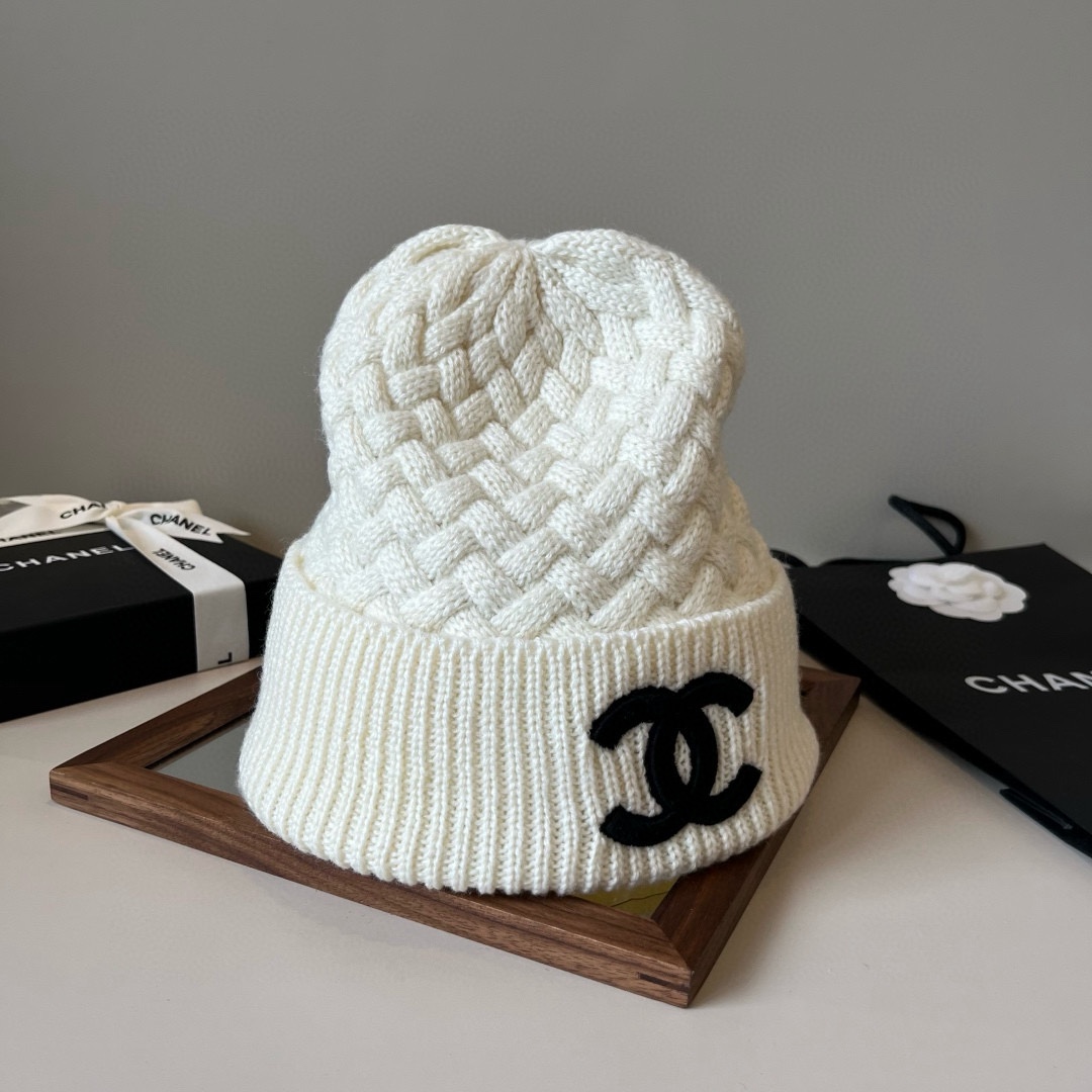 🆕

Chanel香奈儿针织毛线帽