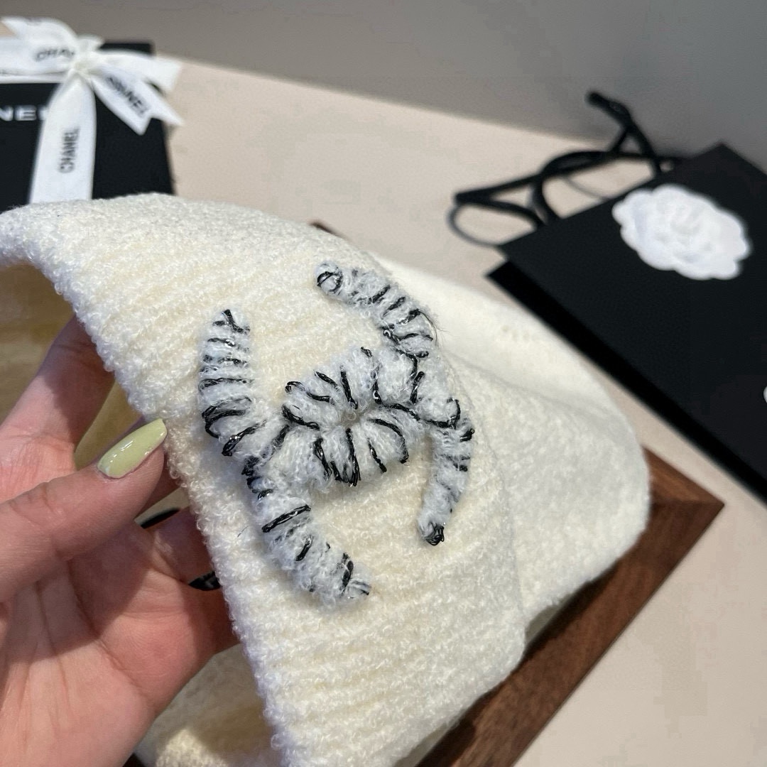 🆕

Chanel香奈儿针织毛线帽