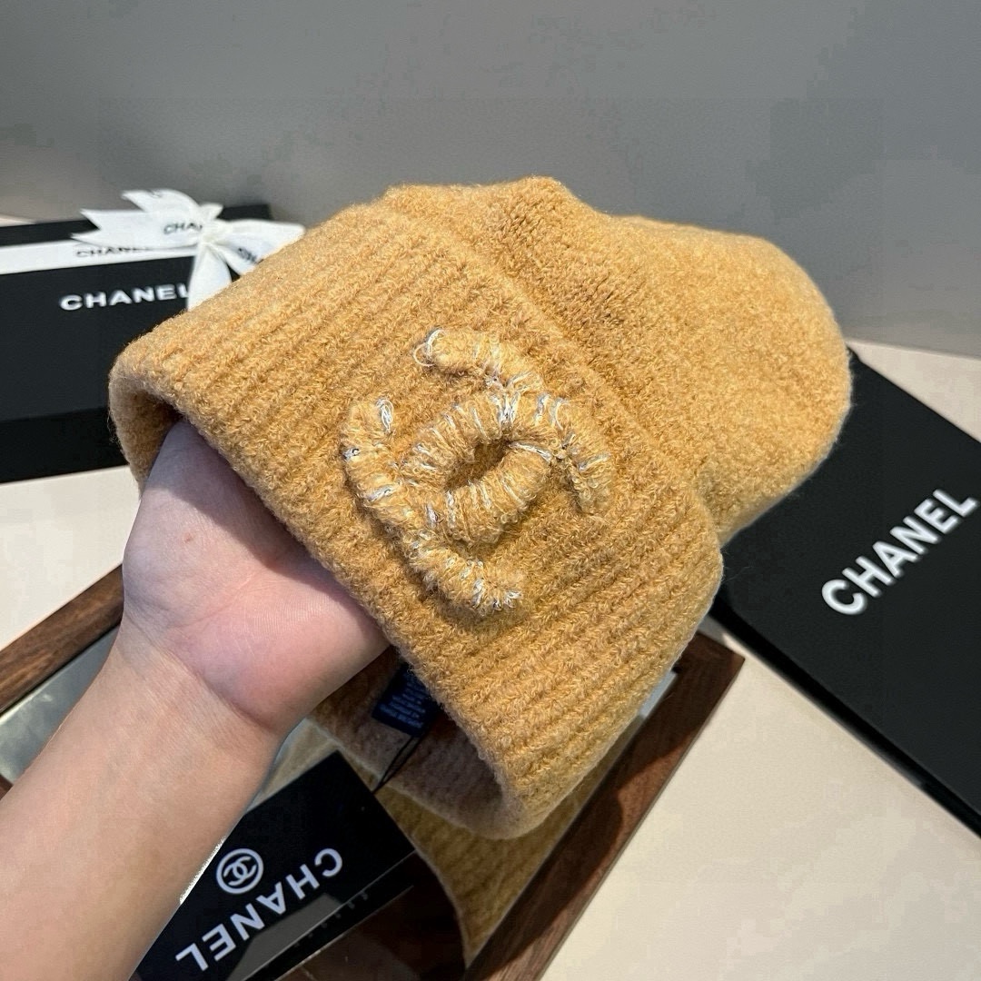 🆕

Chanel香奈儿针织毛线帽