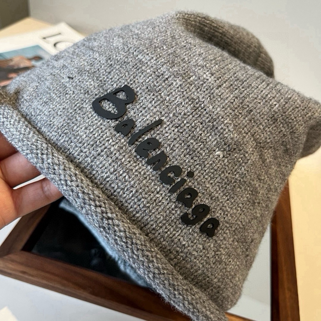 🆕

巴黎世家针织毛线帽