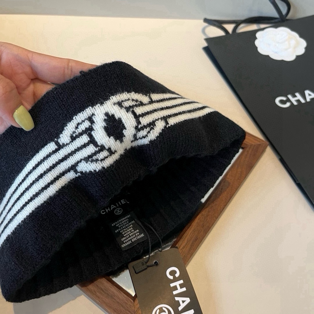 🆕

Chanel香奈儿针织毛线帽