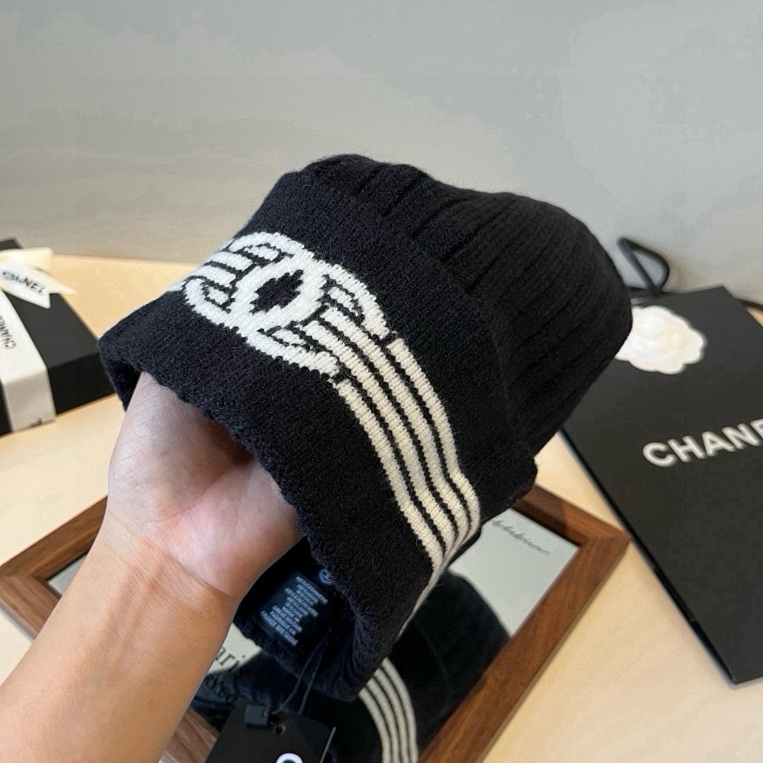 🆕

Chanel香奈儿针织毛线帽