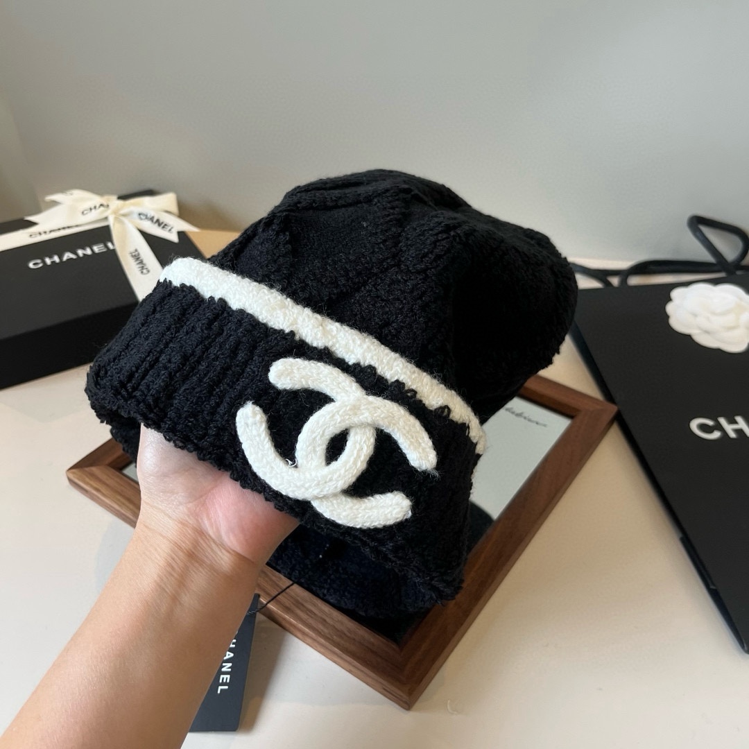 🆕

Chanel香奈儿针织毛线帽